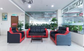 Central Hotel