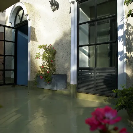 Soho Garden Villa Hotel (Shanghai Huaihai Road Flagship)