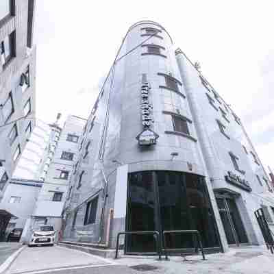 호텔 트리쉐이드 동대문 Hotel Exterior