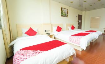 He Long Hotel