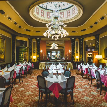 Esplanade Hotel Prague Отели рядом с достопримечательностью «Государственная пражская Опера»
