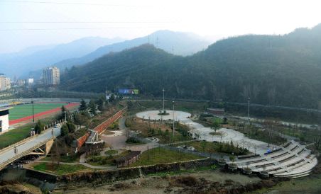 Yaxuan Hotel - Housity
