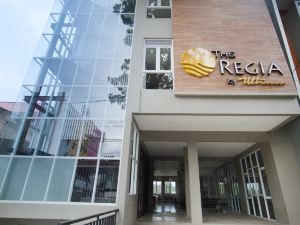 OYO 90726 The Regia Cihampelas Hotel Bandung