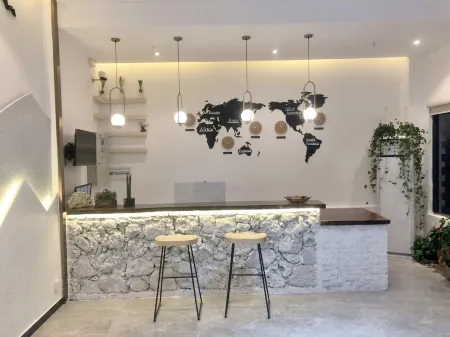 Changjiang Guanshan Offshore House B&B