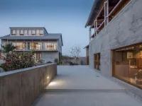 LOST VILLA JINXI Hotels near Jinlan Beach