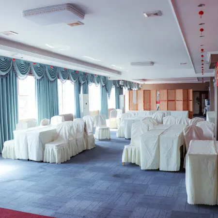 HuayiyueS Hotel