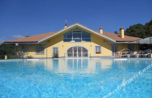 卡薩里德金尼斯特雷農莊酒店