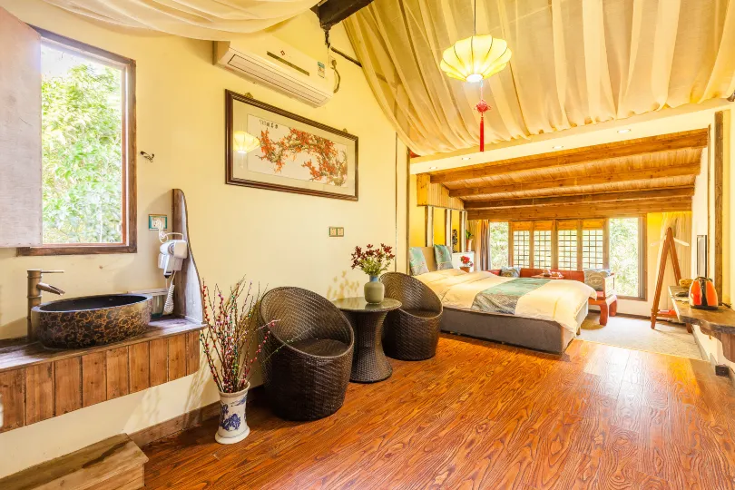Yanju Theme Inn