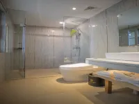 Bihai Jinsha Hotel Hotels in Sanya