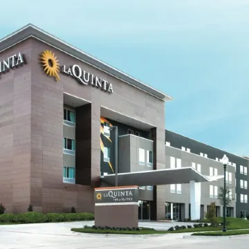 La Quinta Inn & Suites by Wyndham Waco Downtown - Baylor