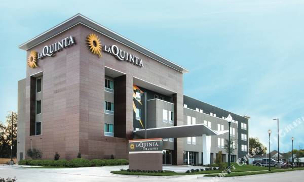 La Quinta Inn & Suites by Wyndham Waco Downtown - Baylor