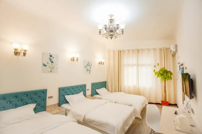 Letu Business Hotel (Wuhan Tianhe Airport Store)