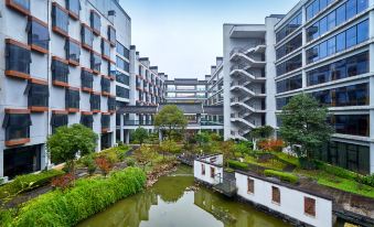 Huangshan Xuanyuan International Hotel