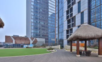 Tinglan Apartment Hotel (Qingdao May Fourth Square MIXC)