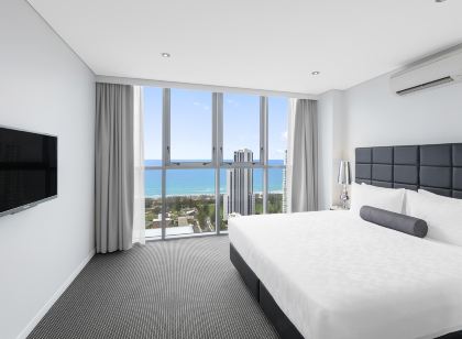 Meriton Suites Broadbeach