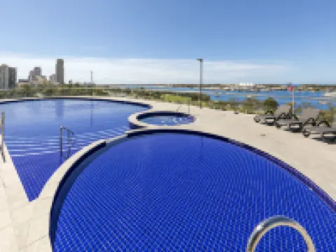 Meriton Suites Southport Hotels in Southport