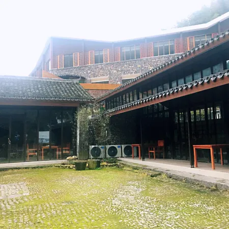 Daodi Xiaozhu Inn