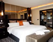 The Vincent Hotel Các khách sạn gần St James C Of E Church