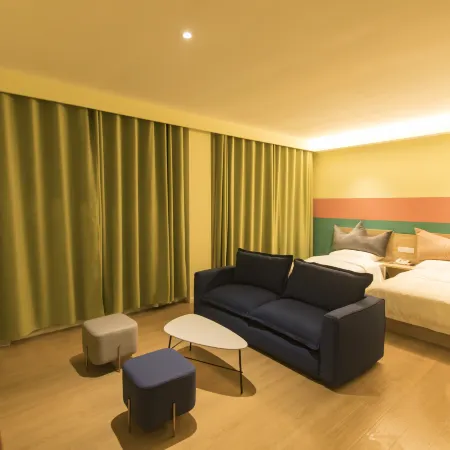 Qingmuchuan Yunshan Huzhu Hotel