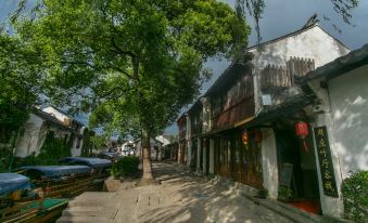 Meet Jiangnan Inn