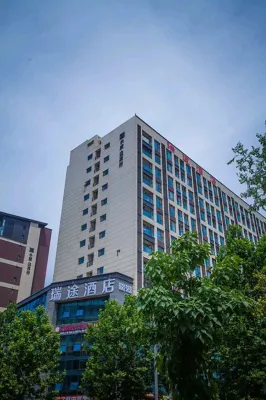 Zhengzhou Ruitu  Hotel Hotel in zona Eight-trigram Pavilion