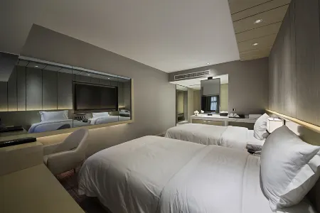 Oriental Ginza International Hotel (Northeast Road subway station ))