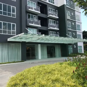 Davao Central Suites