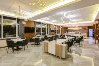 Atour Hotel (Harbin Ice and Snow World, Longchuan Road Metro Station Hotel di Harbin