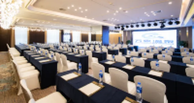 Wanxiang Hot Spring Holiday Hotel