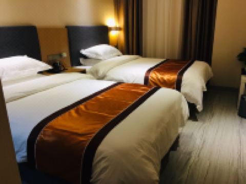 咸阳鑫悦精品酒店 - 经济标准间(无窗)