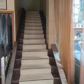 Chaxian Hotel Отели в г. Чалин