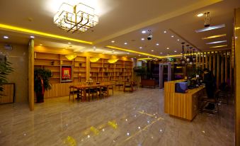 Karamay Red October Boutique Hotel
