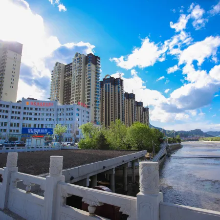Jincheng Youxuan Holiday Hotel