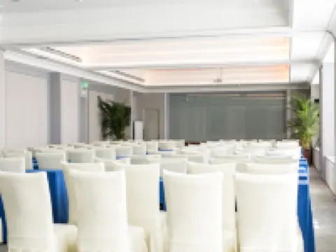 Mercure Hotel Hotels in Ejin Horo Banner