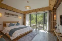 Yitian Home Stay - Balkon
