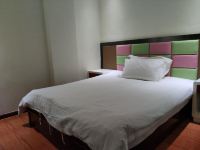 上海碧海时尚宾馆 - 温馨大床房