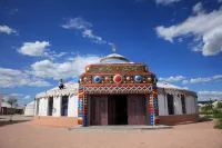 Duolun Baiyin tribal ecotourism resort Hotels near Guanyin Cave