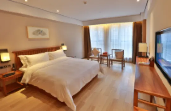 The Serene House (Zhengzhou CBD Convention & Exhibition Center Weilai North Road)