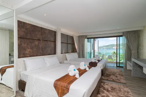 เดสติเนชั่น ป่าตอง