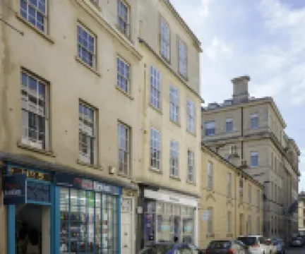 Dream Stays Bath - Beau Street Apartments