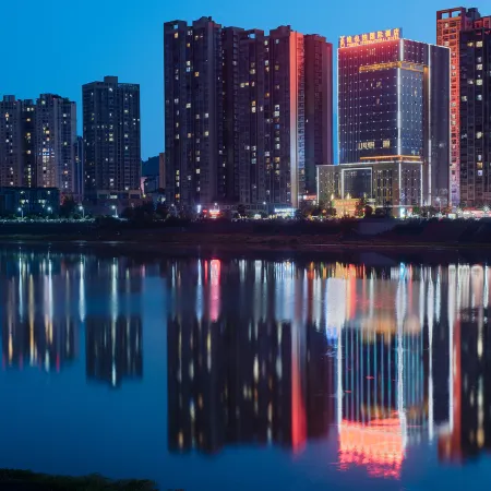 Vienna International Hotel (Bazhong Dadongmen)