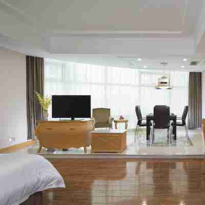 維也納國際酒店(欽州灣廣場農墾店) Rooms