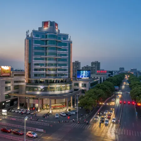 Oriental Hotel