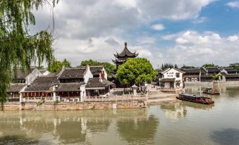 High-Oxygen Fashion Hotel (Suzhou Guanqian Street Pedestrian Street Shop)