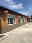 North Pole Village Chenji Farm Yard