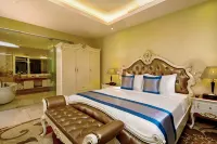 The Mira Hotel Hoteles en Thủ Dầu Một