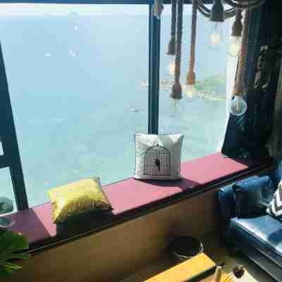 Y and F Seaview Apartment Homestay Rooms