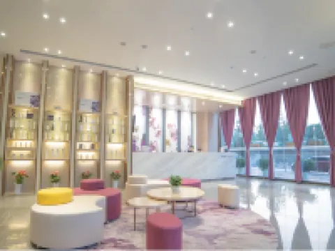 麗楓飯店（武漢歡樂谷仁和路地鐵站店）