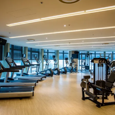 Fullon Hotel Taoyuan Airport Access MRT A8 Отели рядом с достопримечательностью «Станция метро Danfeng»