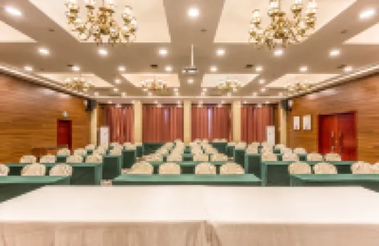 Shanxi Huayuan Hotel (Taiyuan Station West Square Subway Station)